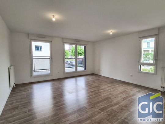 A LOUER F3 AVEC TERRASSE RESIDENCE RECENTE HEROUVILLE SAINT CLAIR - Photo 1