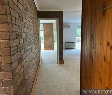 WALK TO MAIN STREET BERWICK !! - Photo 2