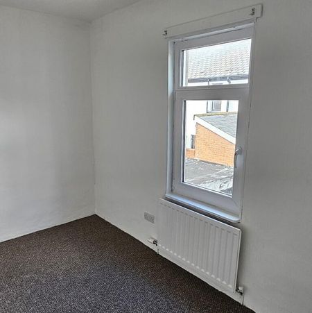 20 Dewey Street, Belfast, BT13 3GT - Photo 2