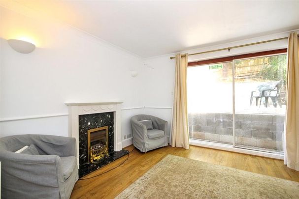 4 bedroom house to rent - Photo 1