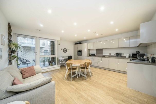 Elmington Road, Camberwell, SE5 - Photo 1