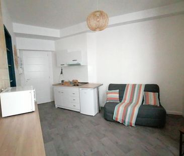 Location Appartement 1 pièce 22m² BORDEAUX 33000 - Photo 4