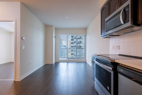 For Lease - 39 Annie Craig Drive Unit# 1408, Toronto, Ontario - Photo 1