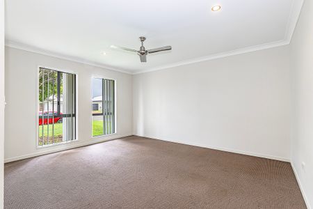 8 Merritt Court, Deeragun QLD 4818 - House For Rent | Domain - Photo 2