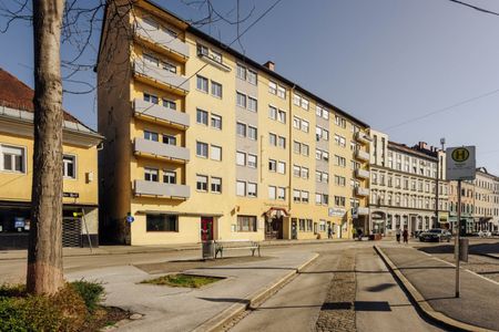 Gepflegte, zentral gelegene 2 Zimmer-Wohnung! Top 201 - Photo 4