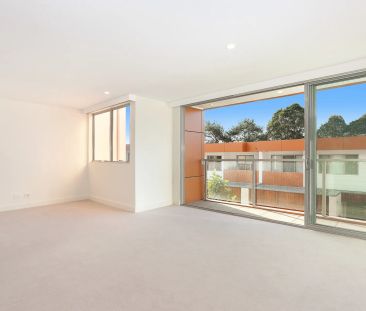 45 Fairway Circuit, Strathfield. - Photo 5