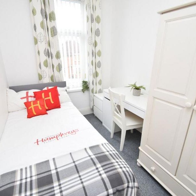 4 bedroom house to rent - Photo 1