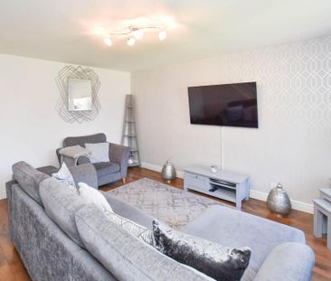 3 bedroom semi-detached house to rent - Photo 3