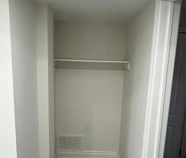 For Lease - 75 Mcmurchy Avenue Unit# Bsmt, Brampton, Ontario - Photo 4