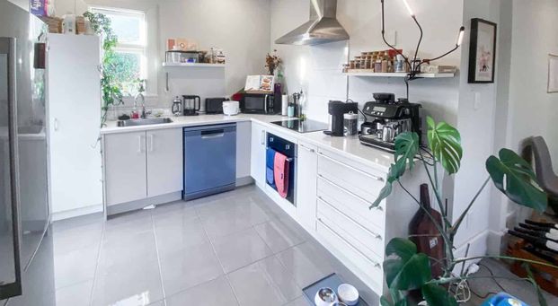 Convenience on Cornwall - Photo 1