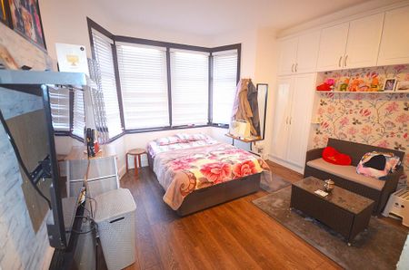 5 bedroom terraced house to rent - Photo 5