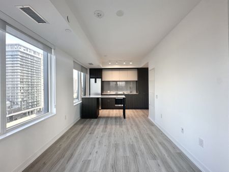 For Lease - 395 Square One Drive Unit# 903, Mississauga, Ontario - Photo 5