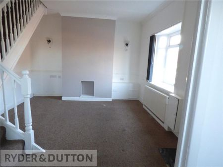 2 bedroom end of terrace house to rent - Photo 2