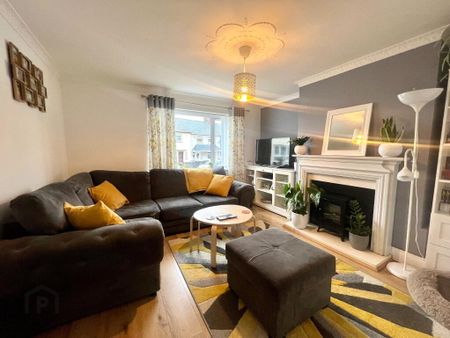19 Cloughreagh Park, Bessbrook, Newry, BT35 7EH - Photo 2