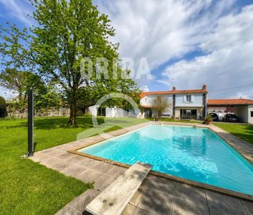 Location Maison 10 pièces 323m² ST SEBASTIEN SUR LOIRE 44230 - Photo 3