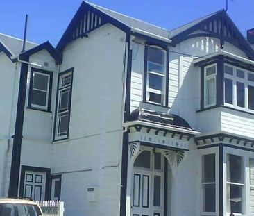 Character 3Br in great location - Photo 3