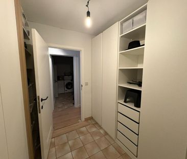 Instapklaar 2-slpk gelijkvloers appartement in Genk. - Foto 1