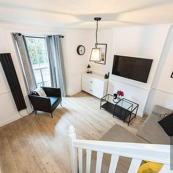 Bansons Court, High Street, Ongar - Photo 1