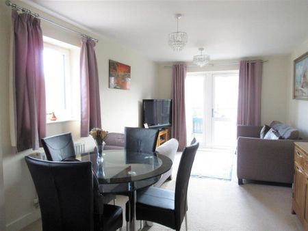 2 bedroom apartment to rent - Photo 2