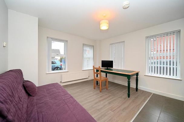 Apt 2, 1 Woodcot Avenue, Belfast, BT5 5HQ - Photo 1