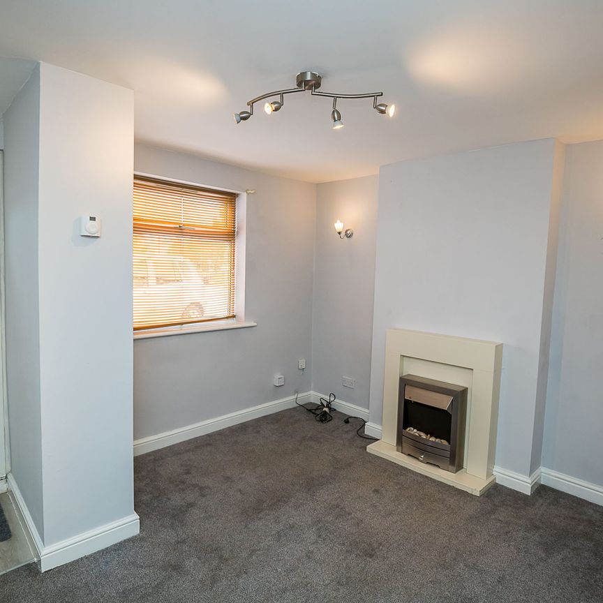 Mold Road, Buckley - Photo 1