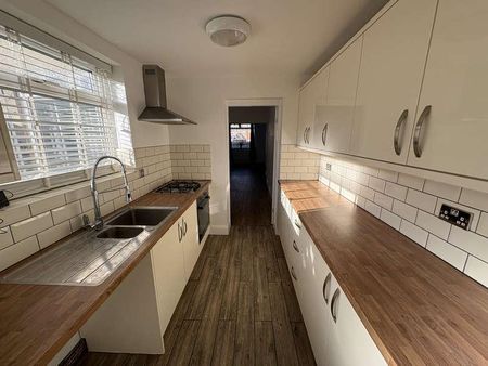 Scotts Terrace, Hetton-le-hole, Houghton Le Spring, DH5 - Photo 2