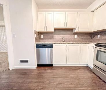 99 Copperstone Park SE (Copperfield Park III) - Unit 1113, Calgary ... - Photo 4
