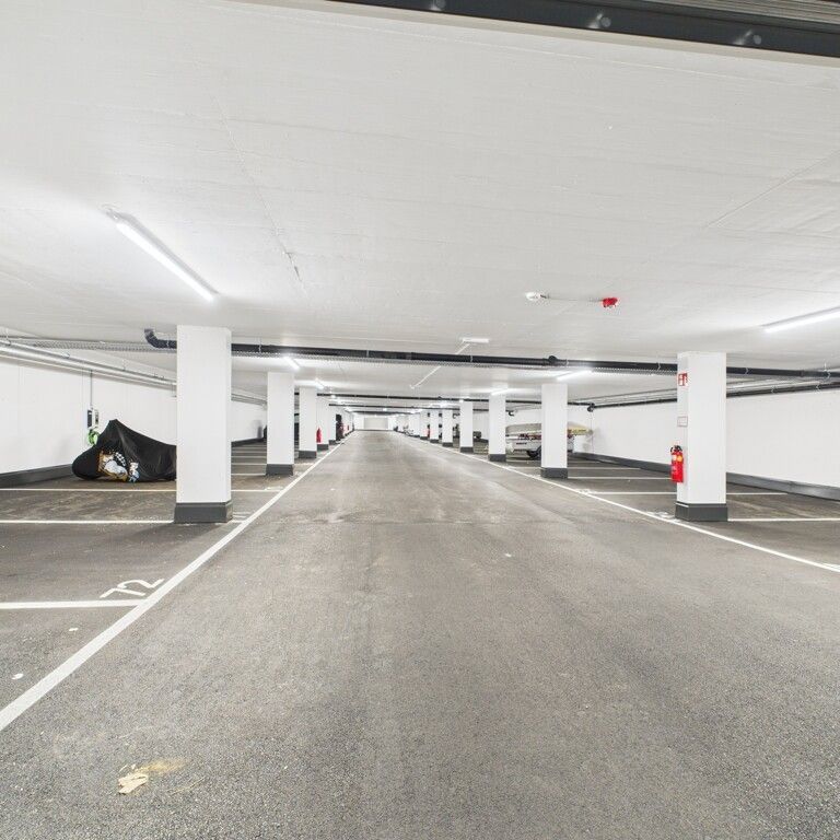 *Über der Nebelgrenze* 4-Zimmer Wohnung mit Außenflächen mit Linz Blick - Photo 1