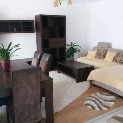 Apartament 3 camere, 65 mp, zona Parcul Farmec - Fotografie 1