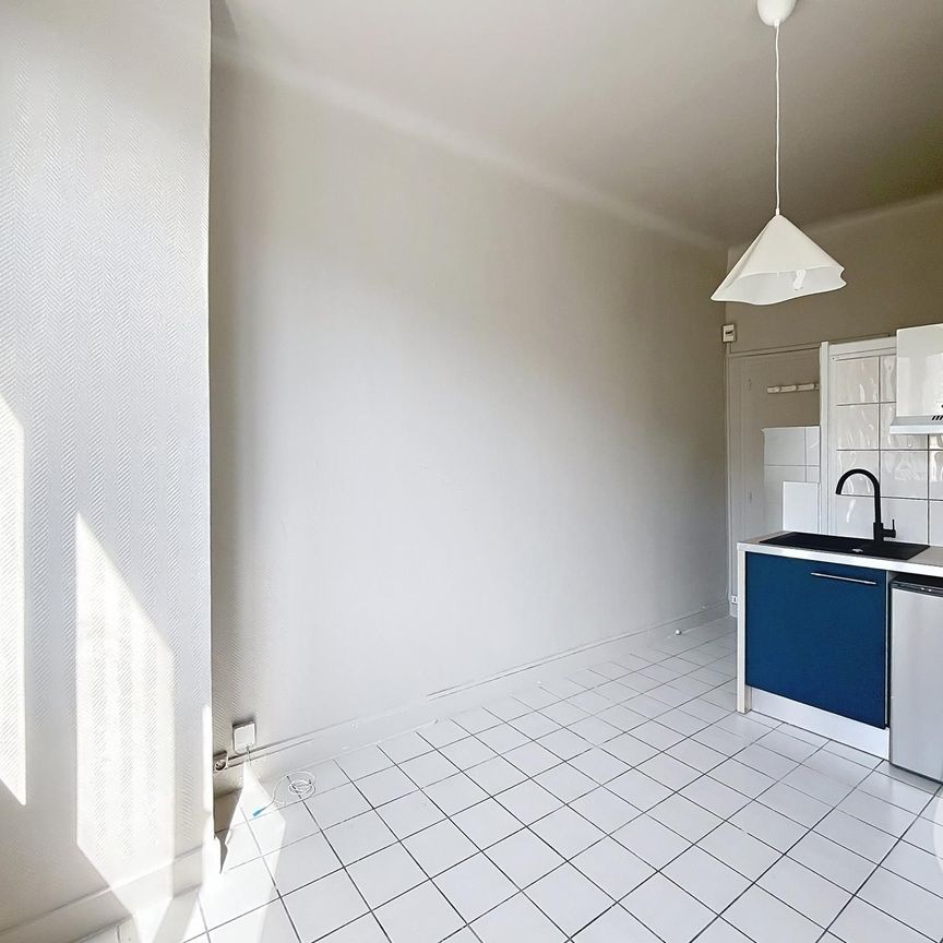 Location Appartement 1 pièce 14m² CLERMONT FERRAND 63000 - Photo 1