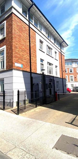 Westland Square, Pearse Street, Dublin 2 - Photo 1