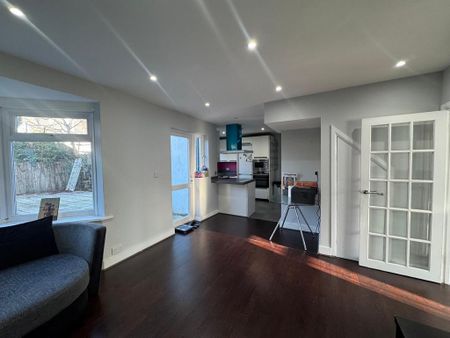 5 bedroom terraced house to rent - Photo 2