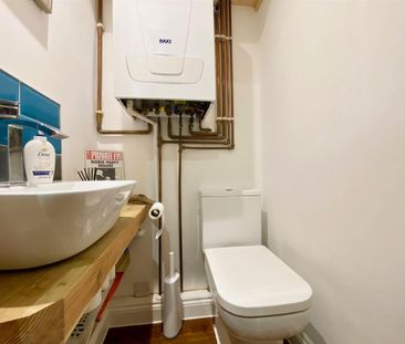 3 bedroom terraced house to rent - Photo 6