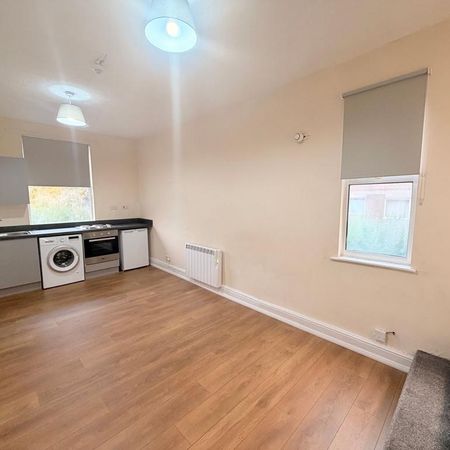 Studio to rent - Photo 4