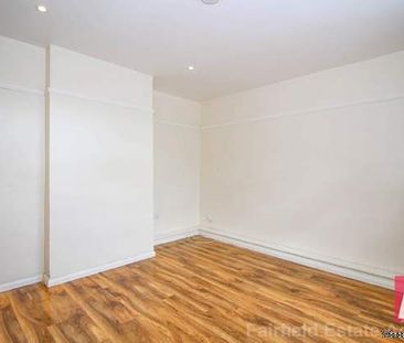 2 bedroom property to rent in Watford - Photo 3