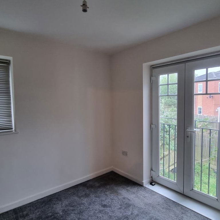 Clarence Street, Dudley, DY3 - Photo 1