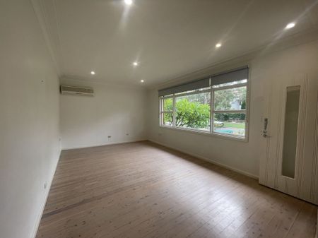 14 Rodley Avenue, Penrith - Photo 4