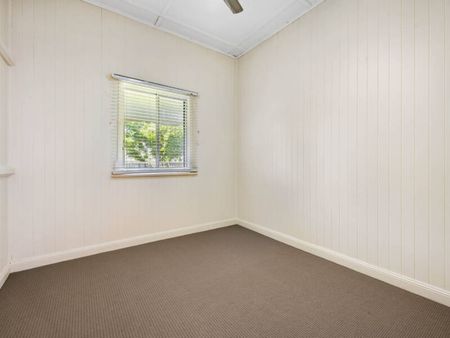 43 Anzac Ave, 4350, Newtown - Photo 5