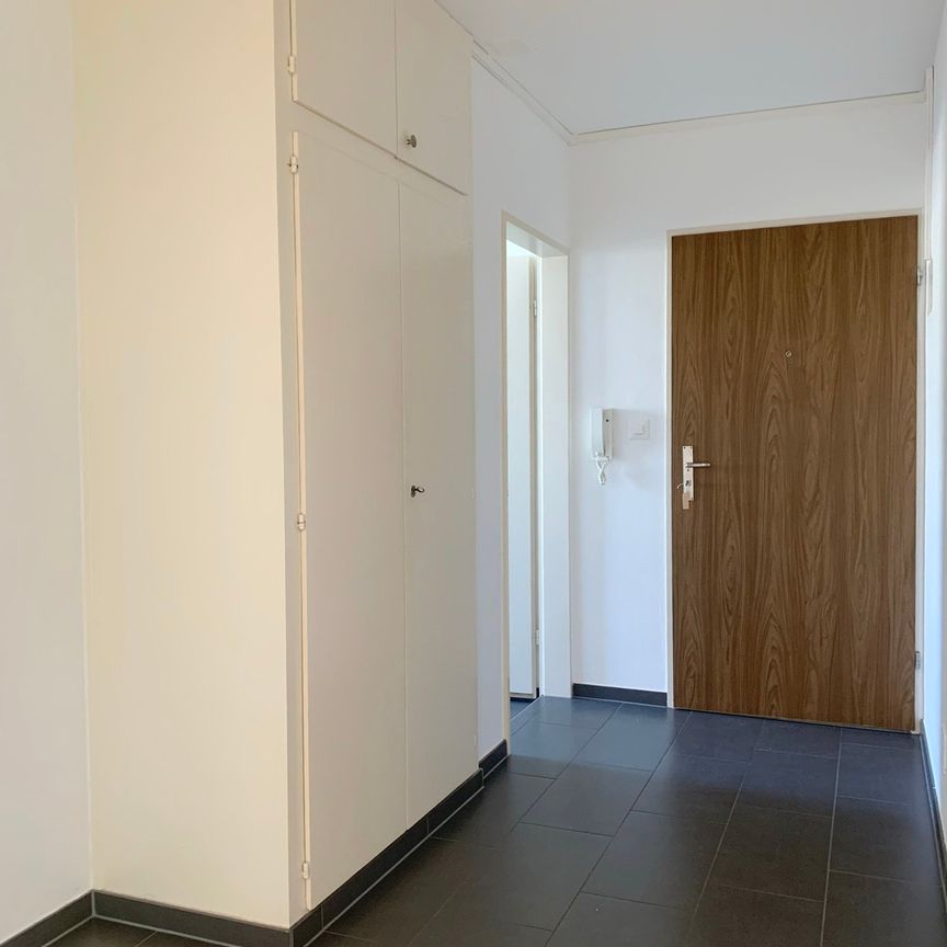 "Sanierte Wohnung in kleinem gepflegtem Mehrfamilienhaus an guter Lage" - Photo 1
