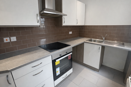 2 bedroom terraced house to rent - Photo 4