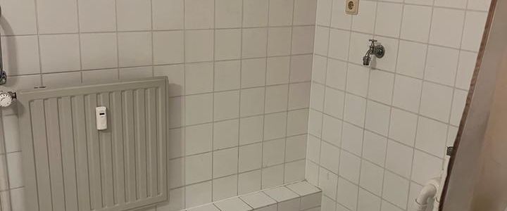 Schöne Seniorenwohnung 2,5 Zimmer - Nachmieter gesucht - Photo 1