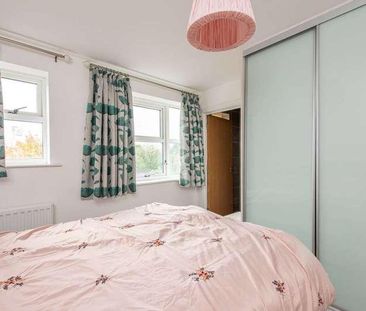 Wilkes Close, Mill Hill East, NW7 - Photo 3