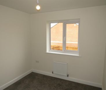 3 bedroom property to rent - Photo 3