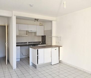 Location Appartement 2 pièces 40m² TOULOUSE 31400 - Photo 2
