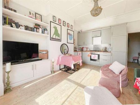 St Helens Road, Hastings, TN34 - Photo 5