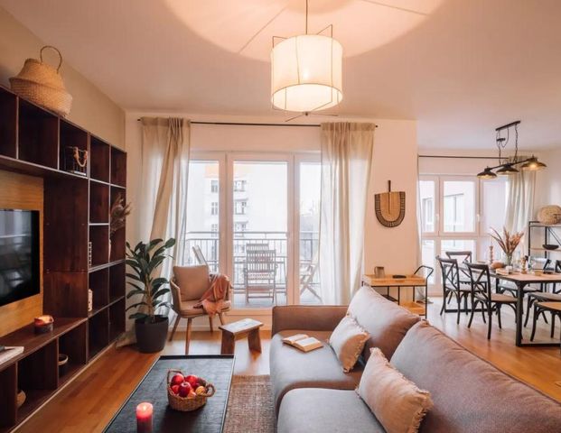 3 Zimmer Mietwohnung, Modern möbliert in Berlin-Friedrichshain! - Photo 1