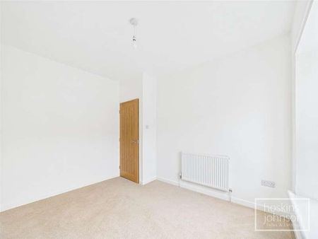 Middle Street, Pontypridd, CF37 - Photo 4