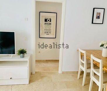 Alquiler de piso en Avenida Pez Espada, 5 - Photo 1