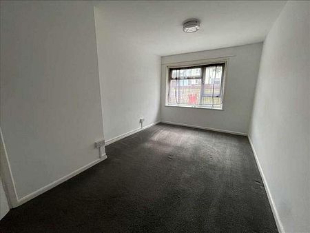 Austin Road, Bromsgrove, B60 - Photo 2