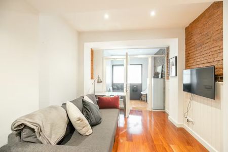 Carrer de Ravella, Barcelona, Catalonia 08021 - Foto 4